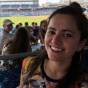 Meet your Posher, Sonali